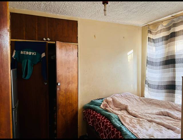 3 BEDROOM APARTMENT FOR SALE IN SUNNYSIDE